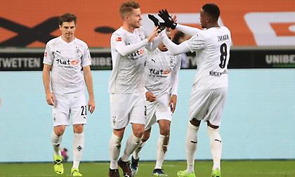 Τα γκολ με τα οποία έφερε… τούμπα τη Ντόρτμουντ η Γκλάντμπαχ! (video)