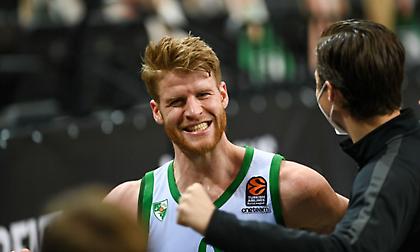 Ουόκαπ για την τελευταία φάση: «Οι διαιτητές μας άφησαν να κάνουμε το παιχνίδι μας»