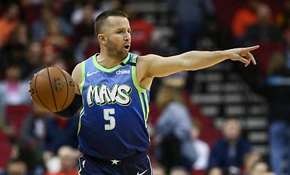 Μια ανάσα από Εστουδιάντες ο Τζέι Τζέι Μπαρέα!