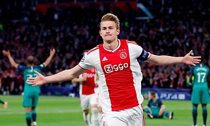 Ανάρρωσε ο Ντε Λιχτ από τον κορωνοϊό