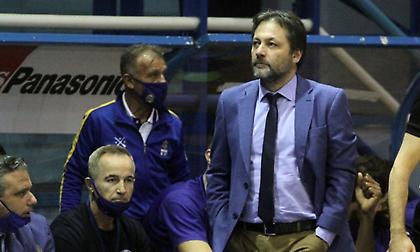 Σερέλης: «Δείξαμε τη δυναμική μας, αλλά έχω ανάμεικτα συναισθήματα για το πως χάσαμε»