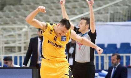 Το έκανε ντέρμπι, αλλά βγήκε ζωντανή η ΑΕΚ