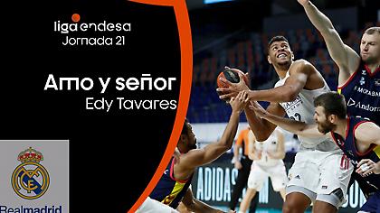 Το πρώτο τρίποντο στην καριέρα του Ταβάρες (video)