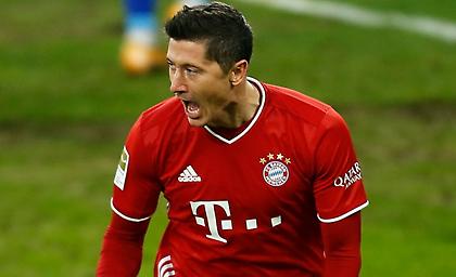 Γκολάρα και εκτός έδρας ρεκόρ από τον Λεβαντόφσκι κόντρα στη Σάλκε