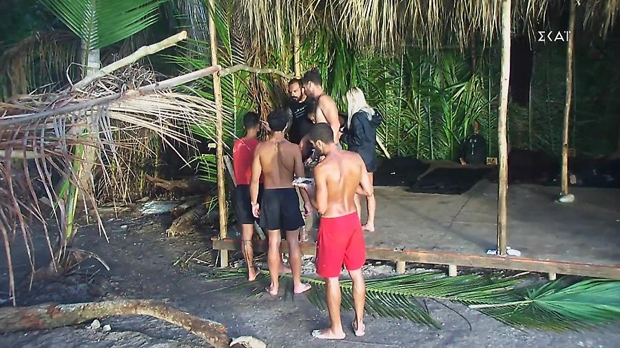 Survivor: Ένταση μεταξύ Τριαντάφυλλου και Περικλή