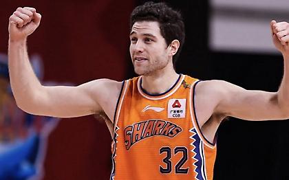 Φριντέτ: Έβαλε 70 πόντους με 11 τρίποντα στην Κίνα!