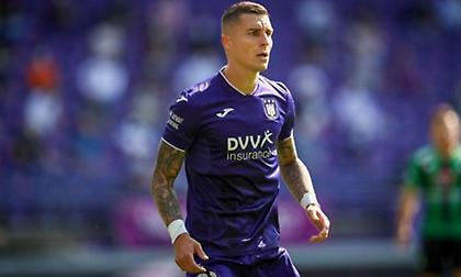 Επίσημο: Δανεικός στη Σαρλερουά ο Βράνιες