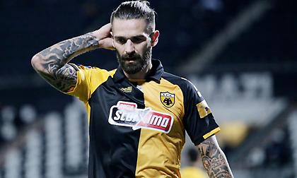 Τελειώνει ο Λιβάγια από την ΑΕΚ - Δεν αποδέχτηκε την πρόταση ανανέωσης