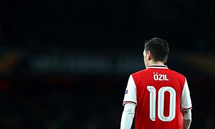 Εζίλ: Πέντε φορές κάτω τα λεφτά που θα παίρνει στην Φενέρ!