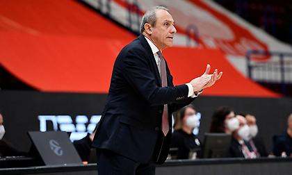 Μεσίνα: «Τεράστιος σεβασμός στον Ολυμπιακό, δεν τα παρατούν ποτέ»