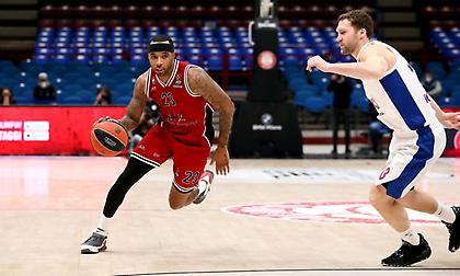 Τα «έχωσε» στην ΤΣΣΚΑ για τον Τζέιμς ο Ντιλέινι (pic)