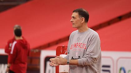 Μπαρτζώκας: «Γενικώς ικανοποιημένος, ιδιαίτερη χρονιά για Ολυμπιακό»