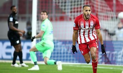 Ολυμπιακός-ΠΑΟΚ: Ο Μπουχάλακης σέρβιρε και Ελ Αραμπί  άνοιξε το σκορ