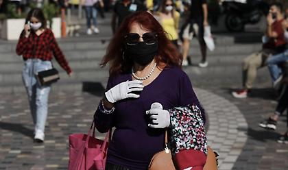 Κορωνοϊός-Ελλάδα:  716 νέα κρούσματα - 268 διασωληνωμένοι - 18 νεκροί