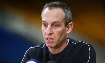 Κάτας: «Θα δούμε αύριο για Σαντ-Ρος, μπορεί να παίξουν Παπαπέτρου-Παπαγιάννης»