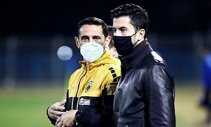 Ξεκαθαρίζει για δεξί μπακ στην ΑΕΚ