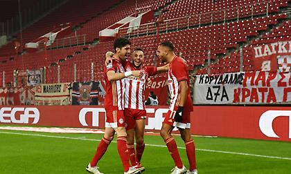 Νικολακόπουλος: «Πώς αρχίζει και ρολάρει πάλι ο Ολυμπιακός»