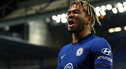 Ρατσιστική επίθεση στον Ρις Τζέιμς