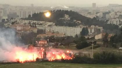 Mαρσέιγ: Οργισμένοι οπαδοί άναψαν φωτιά στο προπονητικό κέντρο