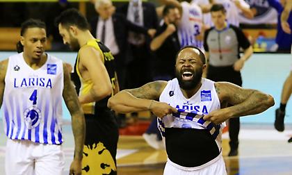 Το συγκλονιστικό φινάλε στο Λάρισα-ΑΕΚ (video)