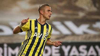 Πλήγμα με Πέλκα για Φενέρ