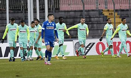 Ο Αγκάγεφ το έβαλε, ο Μανδάς το κράτησε!