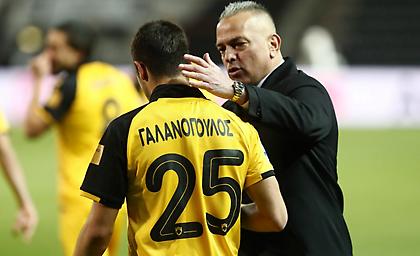 Τα «χρόνια πολλά» της ΑΕΚ στον Δημητριάδη