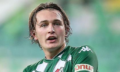 Έκλεισε Ακμάν για το καλοκαίρι η Άιντραχτ Φρανκφούρτης