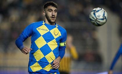 Σοκ στον Παναιτωλικό: Φόβοι για σοβαρή ζημιά στον χιαστό του Λιάβα