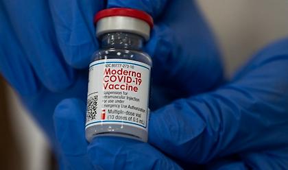 Το σχέδιο έξτρα δόση: Πώς η Moderna σκοπεύει να διευκολύνει την παραγωγή του εμβολίου
