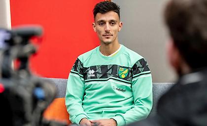 Προπονητής Νόριτς για Γιαννούλη: «Είναι ευφυής, είναι υπέροχο να τον έχουμε μαζί μας»