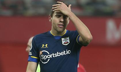 Μπέντναρεκ: Ο πρώτος με κόκκινη, πέναλτι και αυτογκόλ σε αγώνα στην Premier League