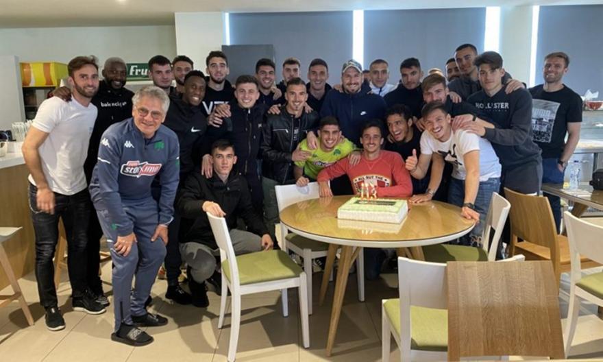 Παναθηναϊκός: Γιόρτασαν τα γενέθλια με τούρτα στο «Γεώργιος Καλαφάτης» (pics)