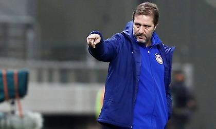 Μαρτίνς: «Είμαστε σίγουροι ότι θα είναι έτοιμος για Αϊντχόφεν ο Σωκράτης»