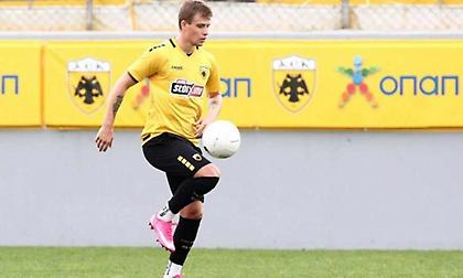 Με το βλέμμα στον Νταντσένκο