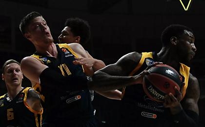 «Απλήρωτοι για δύο μήνες οι παίκτες της Χίμκι»