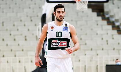 Παπαπέτρου: «Να παίξουμε και για τον Νέντοβιτς»