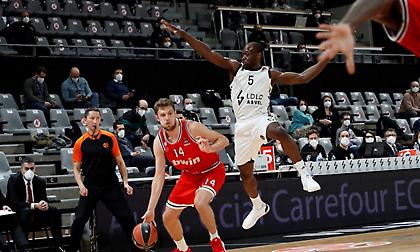 Πλήγμα στη Βιλερμπάν με Καουντί!