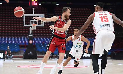 Χωρίς Ροντρίγκεθ στη Γαλλία η Αρμάνι!