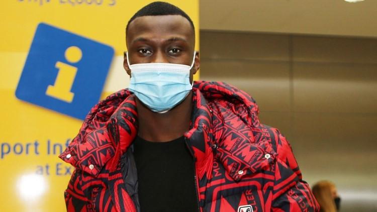 Υπολογίζει Νιάς για βασικό ο Μπόλονι!