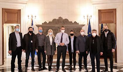 Μητσοτάκης: Στηρίζουμε την εστίαση - Μόνιμες οι μειώσεις φόρων και εισφορών