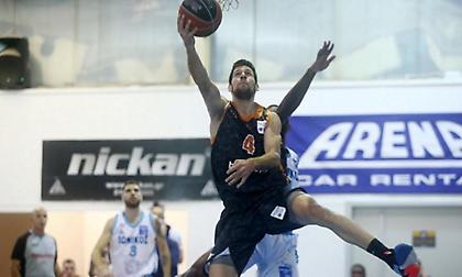 Λούντζης: «Να μην τους αφήσουμε να πιστέψουν ότι μπορούν»