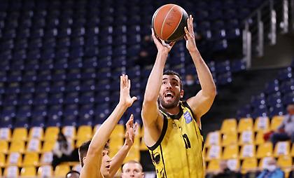 Κουζέλογλου: «Να δείξουμε πόσο πολύ θέλουμε τη νίκη»