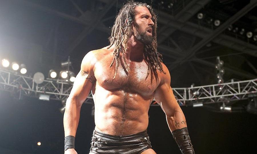 Πρώην παλαιστής του WWE ανακοίνωσε πως έγινε διεμφυλική γυναίκα! (pics & vid)