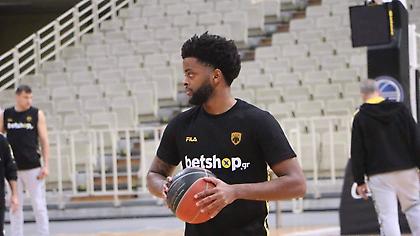 ΑΕΚ: Με Μέικον και επιστροφή Κατσίβελη-Γιάνκοβιτς η προπόνηση