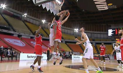 Ολυμπιακός-Παναθηναϊκός: Φανταστική τάπα του ΜακΚίσικ στον Παπαπέτρου! (vid)