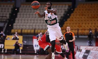 Σαντ-Ρος: Ο MVP του ντέρμπι που μπήκε στα… παπούτσια του Νέντοβιτς (videos)