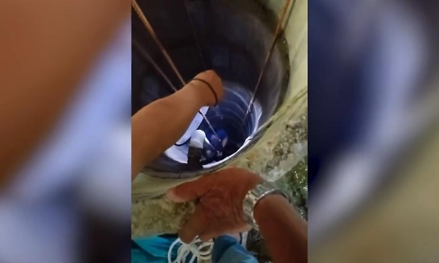 10χρονος σώθηκε από πηγάδι βάθους 9 μέτρων - Η διάσωσή του (video)