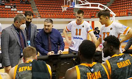 Ξεκίνημα… φωτιά από τον Προμηθέα κόντρα στη Λάρισα! (video)