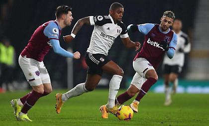 «Κόλλησε» και έχασε την ευκαιρία η Γουέστ Χαμ